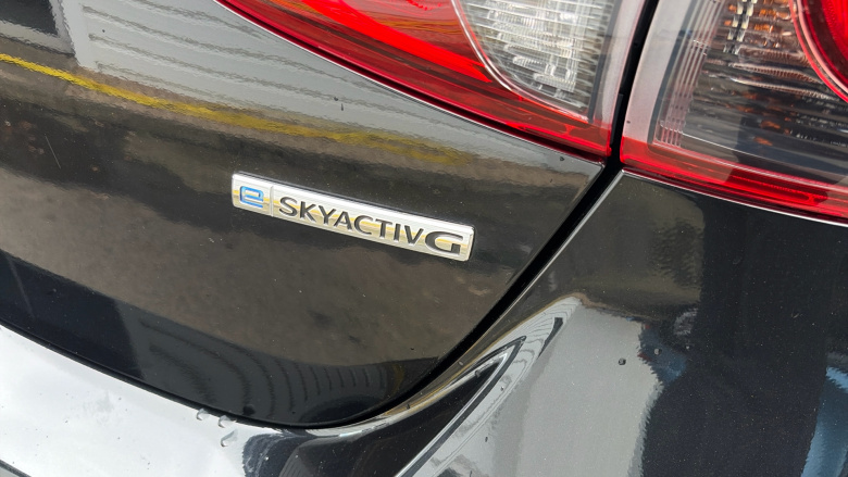 Mazda 2 1.5 e-Skyactiv G MHEV Centre-Line 5dr Petrol Hatchback